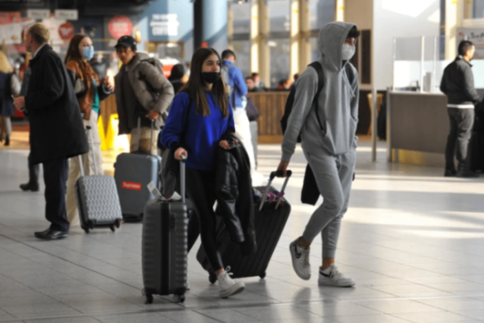 مطار Gatwick يصدر تحديثًا بشأن الإضرابات حيث ألغت إيزي جيت 1700 رحلة صيفية