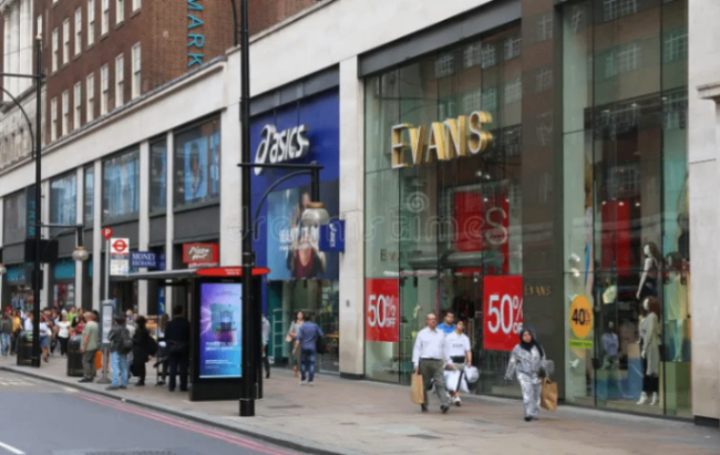 امتلك متجراً في شارع أكسفورد بلندن دون دفع إيجار