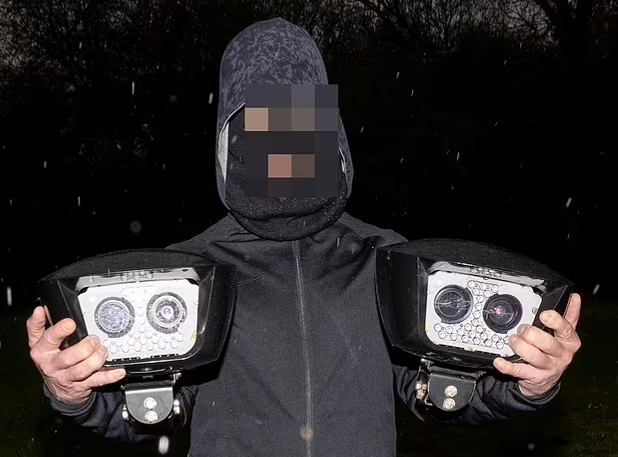 Blade Runner دوربین‌های طرح ULEZ را پایین آوردند