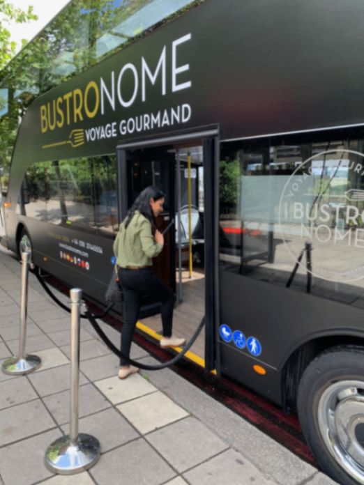 حافلة طعام خاصة بلندن في