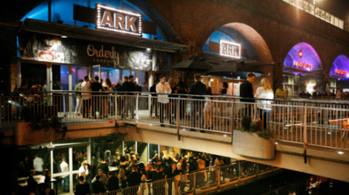 مانشستر و الحياة الليلية