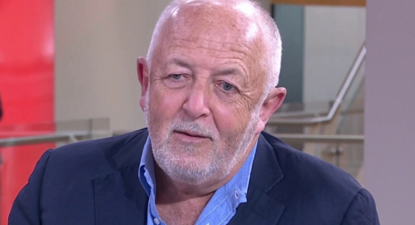 نداء مراسل بي بي سي جيريمي بوين للجمهور: تأكد من إجراء فحص لسرطان الأمعاء