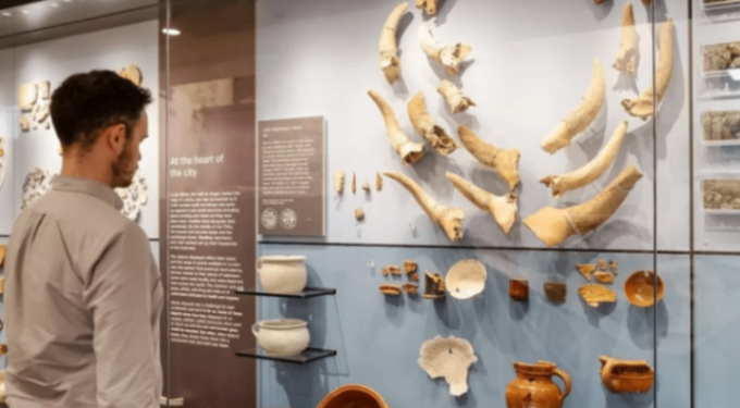 اكتشاف جزء كبير من السور الروماني الذي دفن لأكثر من 40