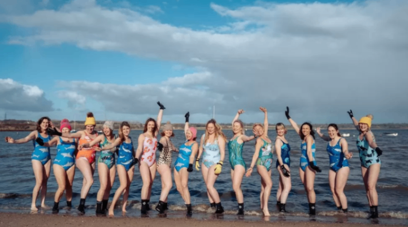 لا يُسمح بالسباحة في جميع الأنهار والبحيرات في إنجلترا 