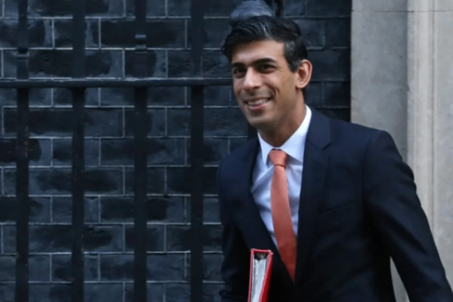 5 کاری که ریشی سوناک برای جلوگیری از مهاجرت غیر قانونی انجام می‌دهد