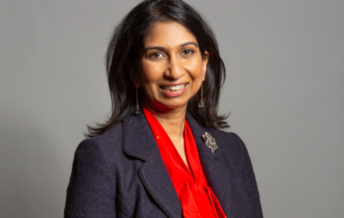 وکلای مهاجرتی کلاه‌بردار زیر ذره‌بین Suella Braverman