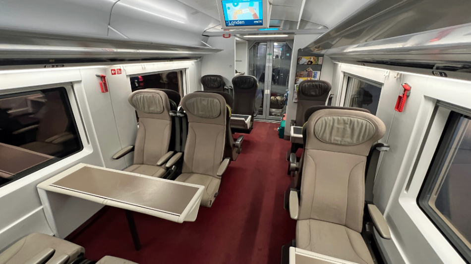 سافر من لندن إلى باريس في أقصر وقت