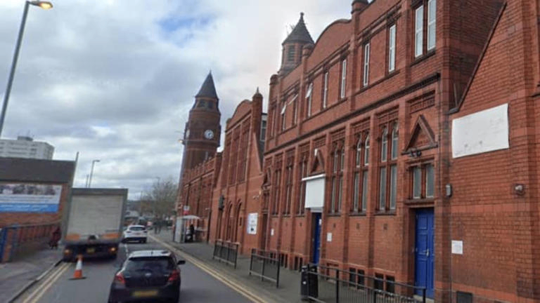 2.2 مليون جنيه إسترليني تمويلاً من الحكومة البريطانية للمسجد المتطرف في برمنغهام