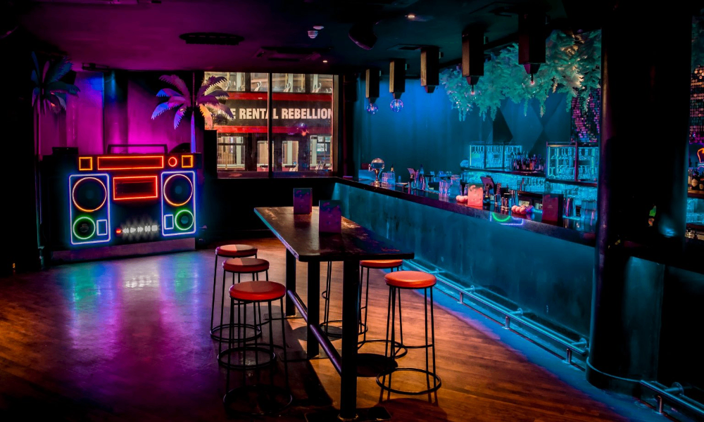 حدث Ballie Ballerson  مع مليون كرة صغيرة