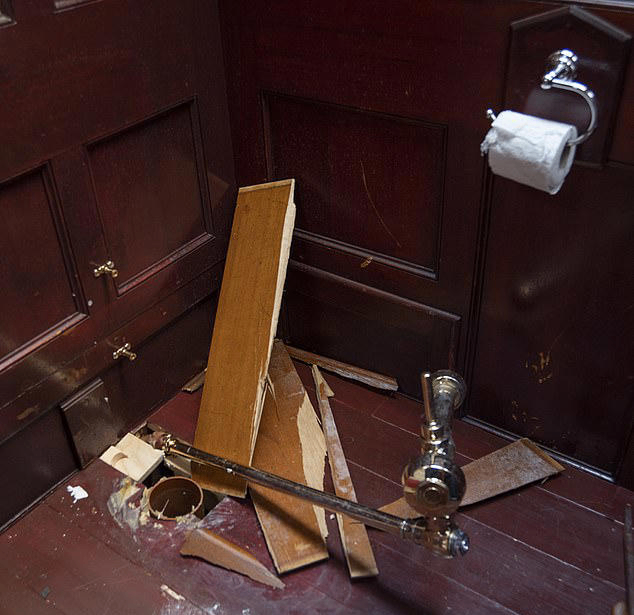 پیشرفت در تحقیقات دزدی توالت طلای 5 میلیون پوندی در قصر بلنهایم