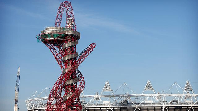 ArcelorMittal Orbit And Slide، البرج الأحمر في لندن، أكبر نفق منزلق في العالم