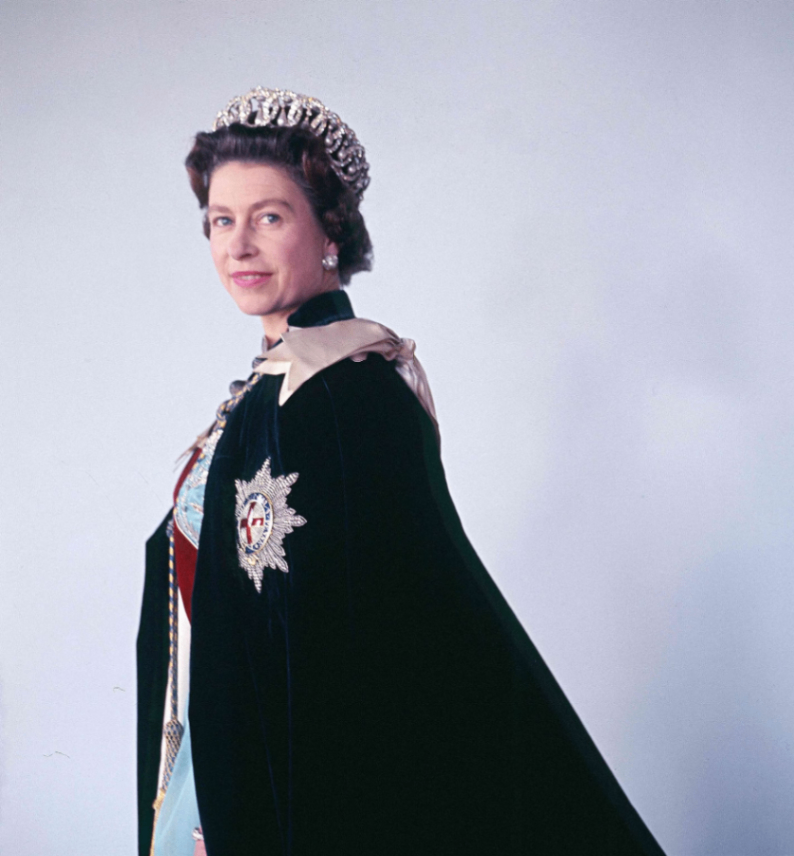  گرامیداشت اولین سالگرد درگذشت ملکه الیزابت دوم 
