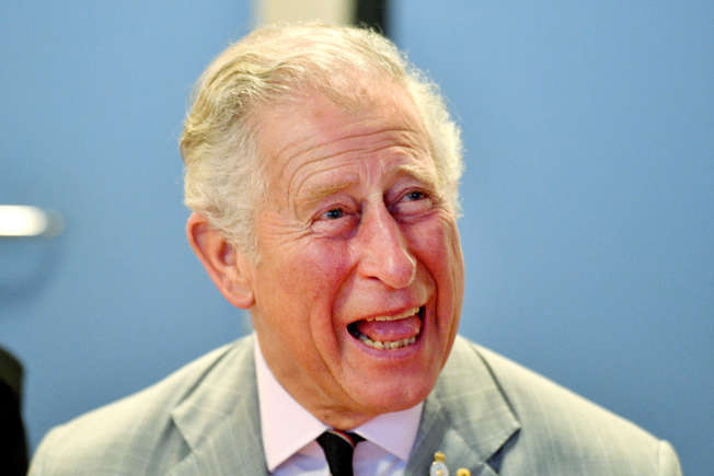 30 شيئًا يمكن للملك تشارلز الثالث أن يفعلها لكنك لا تستطيع!