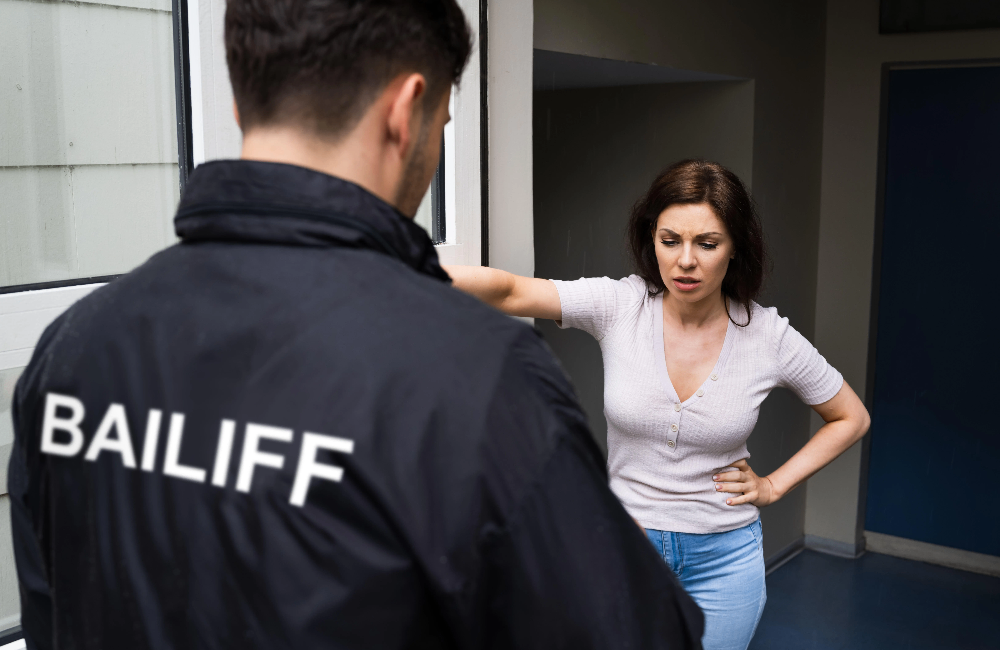 اگر بدهی خود را در بریتانیا پرداخت نکنید چه می شود؟