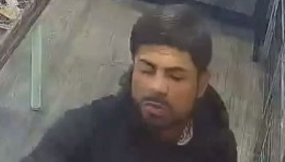 الاعتداء على رجل بالقرب من محطة مترو أنفاق إدجوير - الشرطة تبحث عن مغتصب