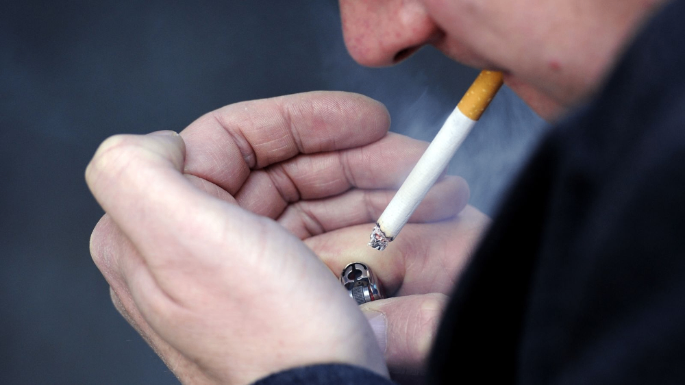 ریشی سوناک قصد دارد سیگار را برای نسل بعدی ممنوع کند