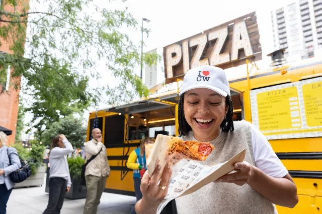 تحول Canary Wharf إلى منظر مدينة متأثر بنيويورك مع فعاليات وأنشطة مجانية للجمهور