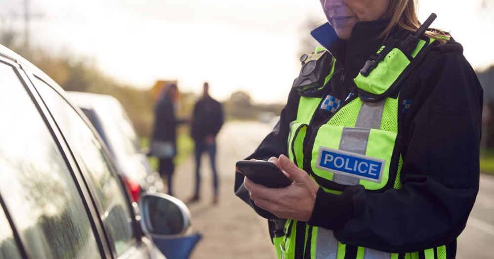 تحذير من غرامات باهظة للسائقين الذين يستخدمون GPS