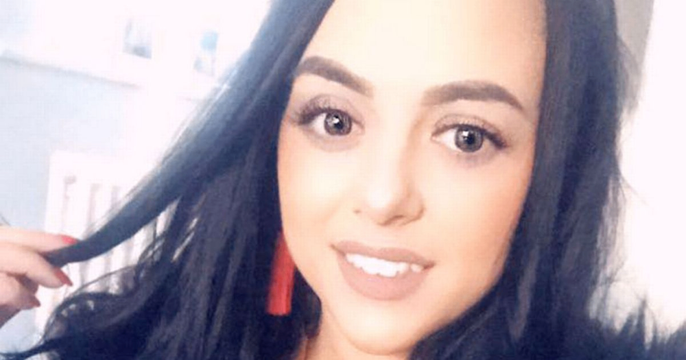 تجربة سيئة: غادرت امرأة صالون التجميل بحواجب يمكن لطفل يبلغ من العمر 4 سنوات أن يرسمها بشكل أفضل