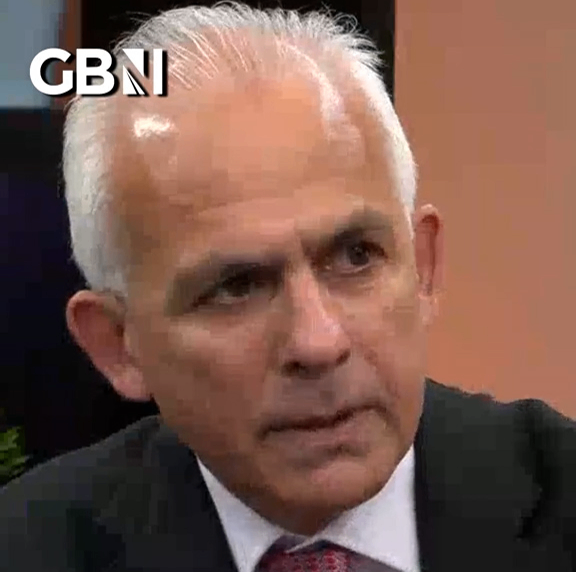 جدال داغ بین بن حبیب و فاهیما محمد پیرامون مهاجرت در بریتانیا