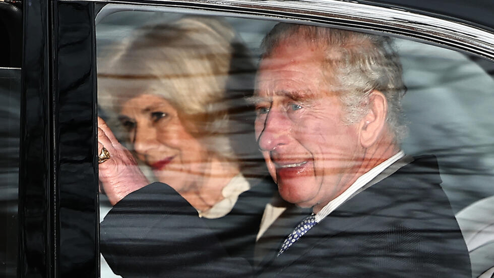 شاه چارلز با وجود اینکه در  پروسه درمان سرطان است، بازگشت به لندن را جشن گرفت