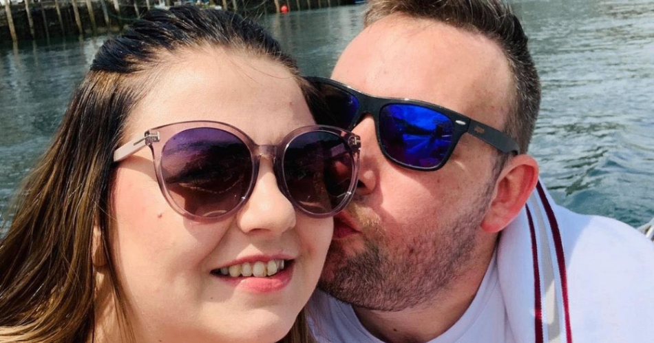 جنگ یک زوج بر سر بلیط بخت آزمایی یک میلیون پوندی 