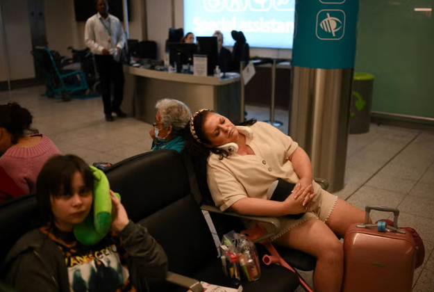 بدترین فرودگاه بریتانیا برای پروازهای با تأخیر انتخاب و معرفی شد