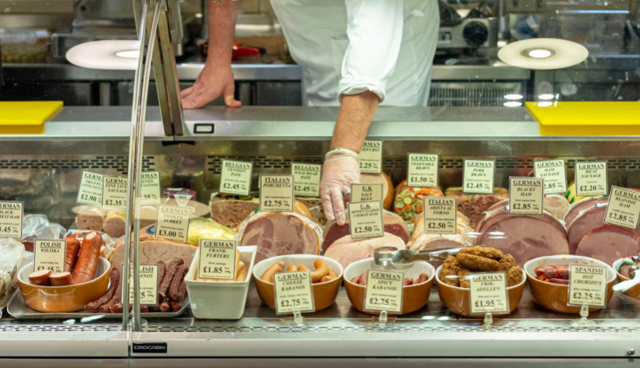 واردکنندگان هشدار می‌دهند که بررسی‌های جدید برگزیت باعث کمبود مواد غذایی در بریتانیا می‌شود