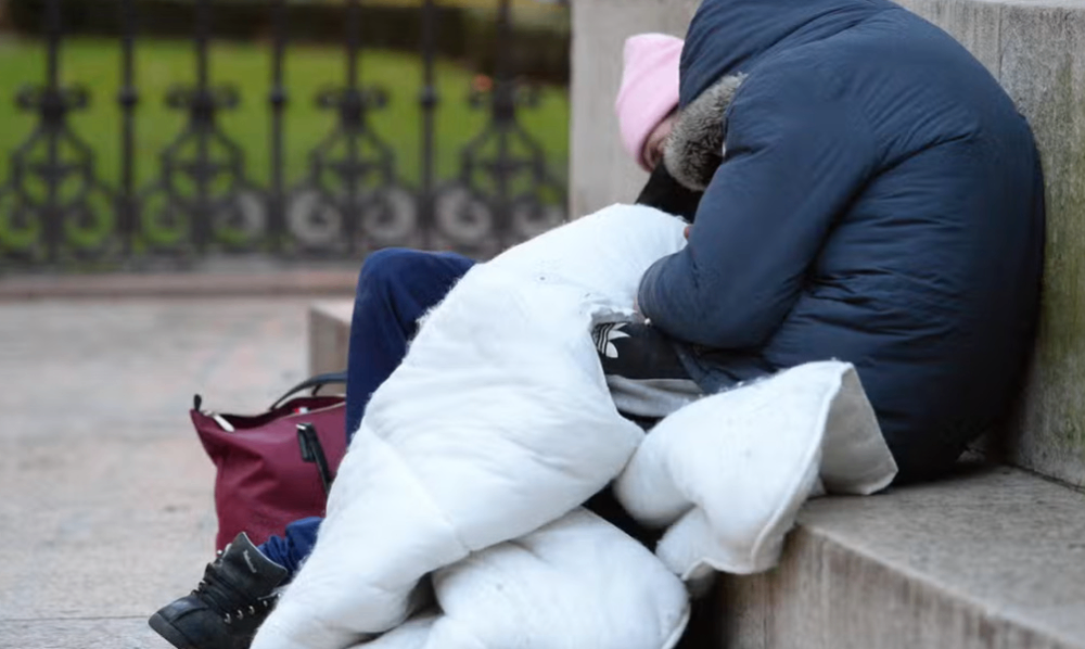 افزایش بی‌خانمانی میان پناهجویان به دلیل اجبار به ترک مکان اقامت