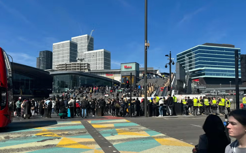 'ترس از بمب' موجب تخلیه فوری Westfield Stratford شد