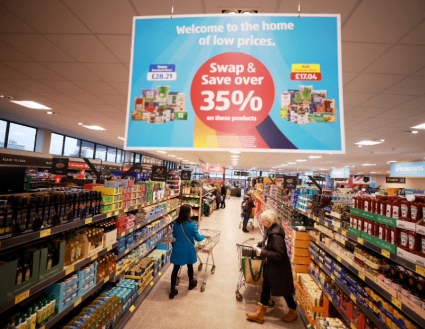 بازگشت نرخ افزایش قیمت در فروشگاه‌های بریتانیا به سطح 'عادی'